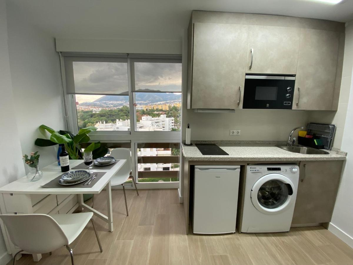 Apartamentos Naciones Playa, Los Molinillos Benalmádena Eksteriør billede
