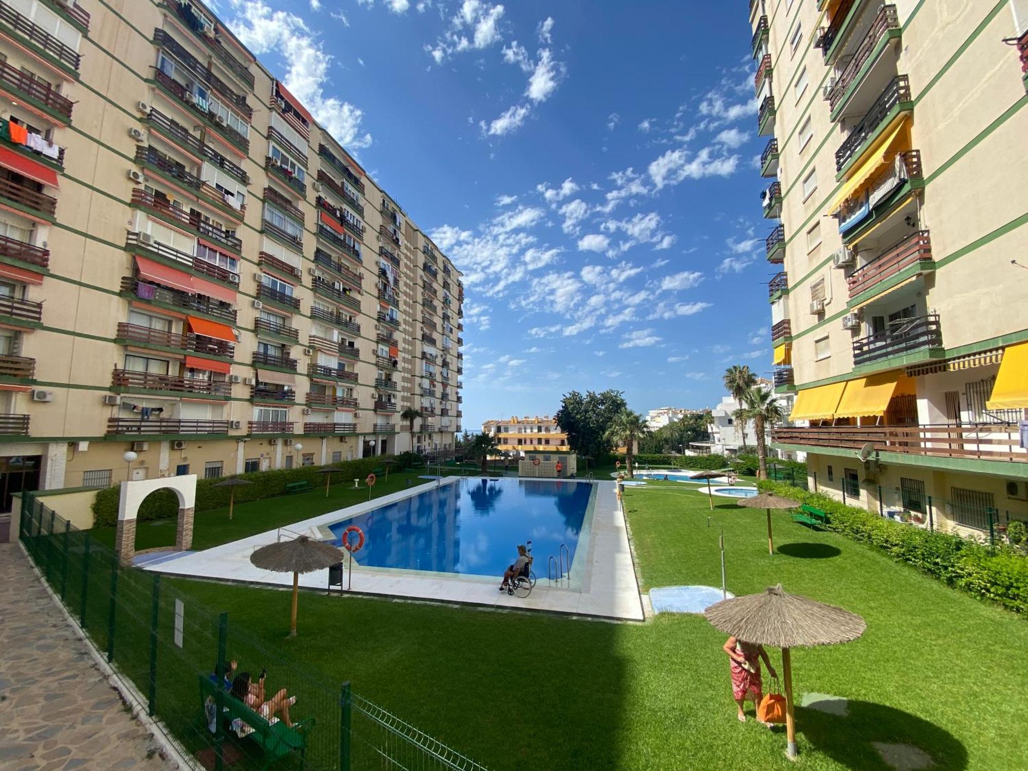 Apartamentos Naciones Playa, Los Molinillos Benalmádena Eksteriør billede